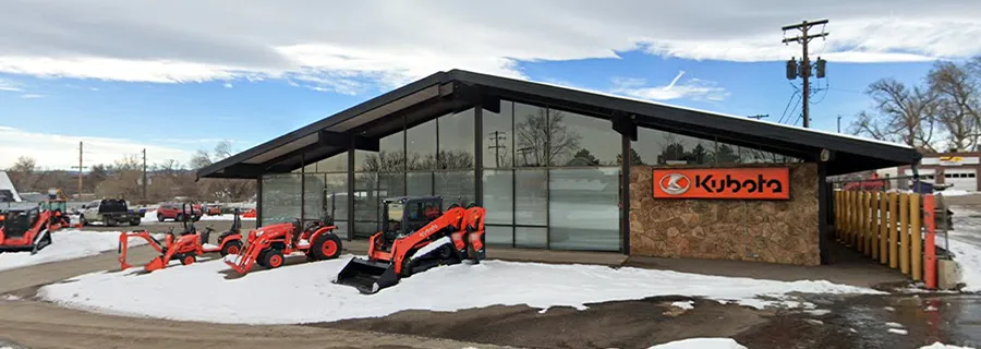 Universal Tractor Co. sells to Bob Howard Luxury Auto Group with Performance Brokerage